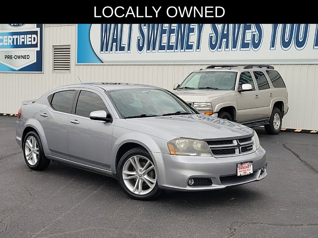Used 2014 Dodge Avenger SXT FWD image 30