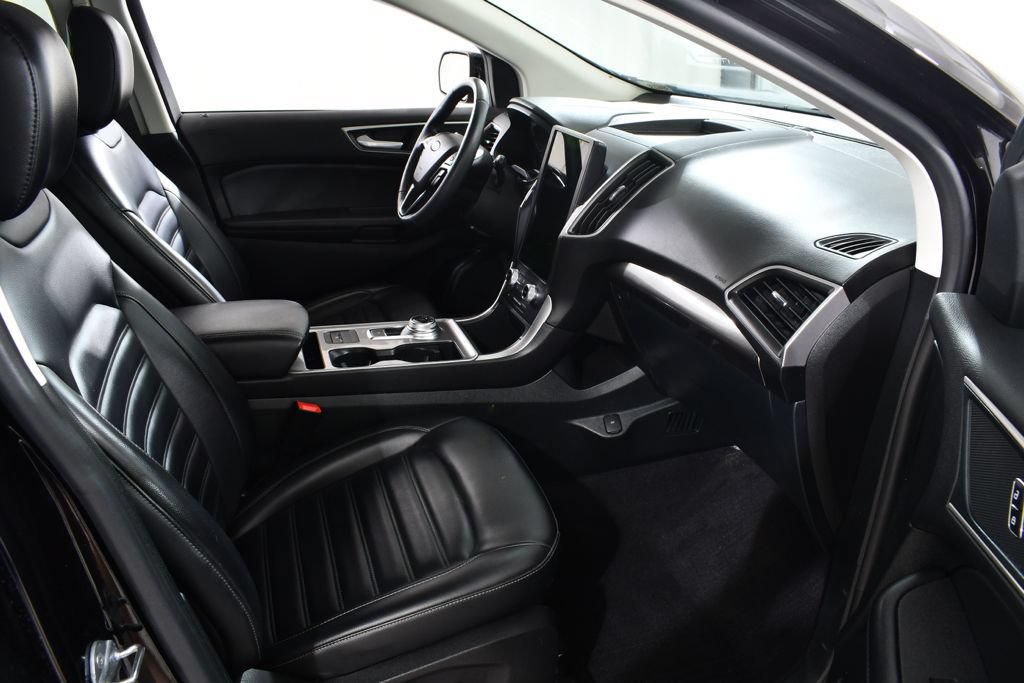 Used 2024 Ford Edge SEL w/ Convenience Package AWD/4WD image 10