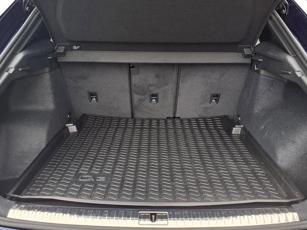 Used 2025 Audi Q3 2.0T Premium w/ Convenience Package image 6