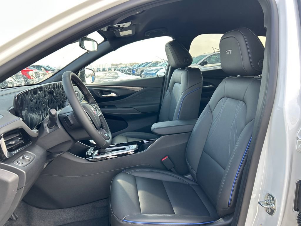 New 2026 Buick Envista Sport Touring FWD image 16