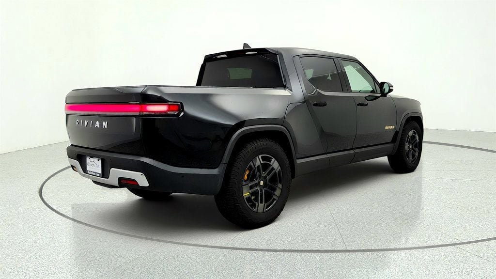 Used 2023 Rivian R1T Adventure AWD/4WD image 5