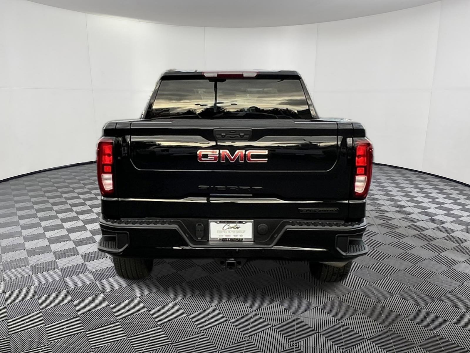 Used 2025 GMC Sierra 1500 Elevation image 5