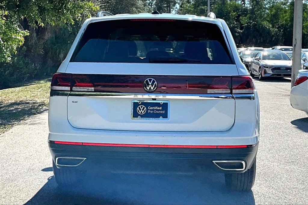 Certified 2024 Volkswagen Atlas SE image 6