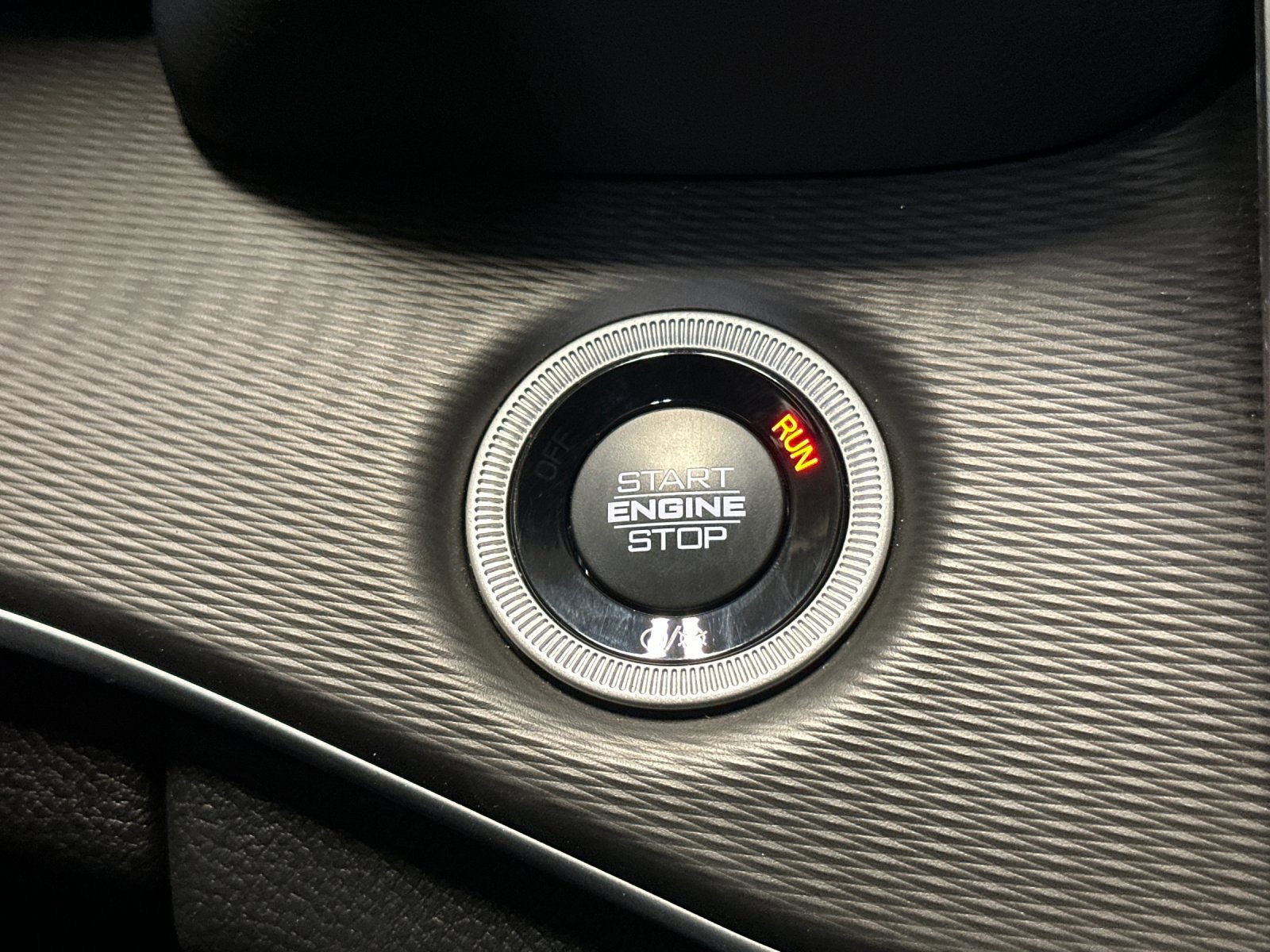 Used 2025 Jeep Grand Cherokee L Altitude image 22