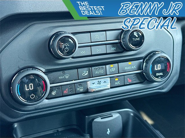 Used 2025 Ford Bronco Outer Banks image 16