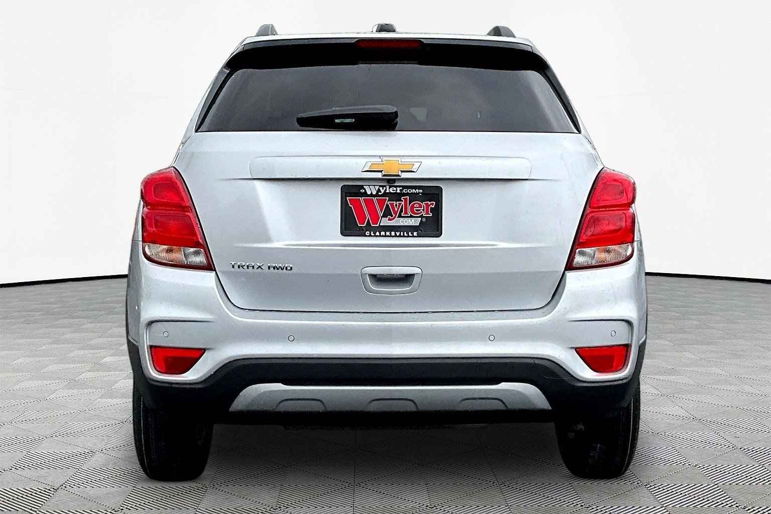 Used 2021 Chevrolet Trax LT w/ Driver Confidence Package AWD/4WD image 5