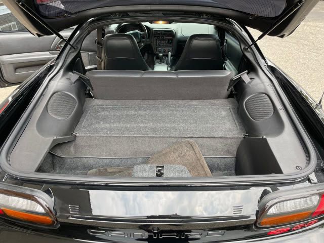 Used 2000 Chevrolet Camaro Z28 w/ SS Performance/Appearance Pkg RWD image 18