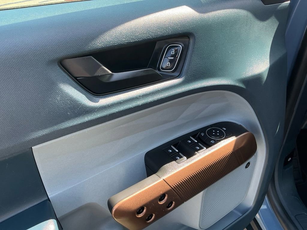 Used 2024 Ford Maverick Lariat w/ FX4 Off-Road Package image 16