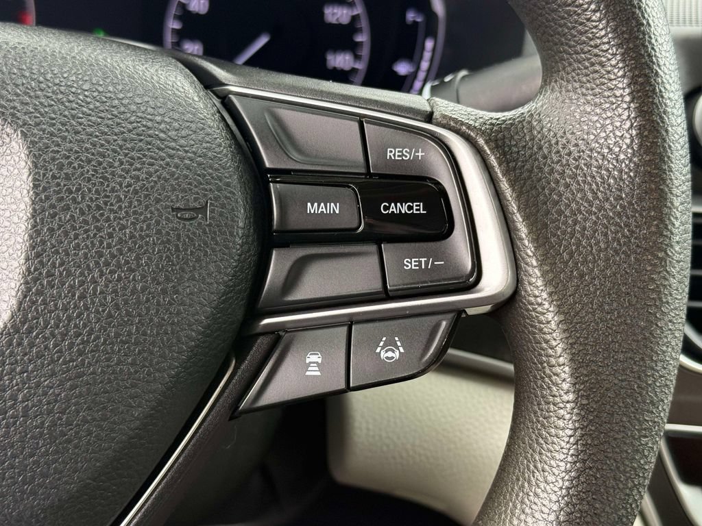 Used 2018 Honda Accord LX image 27