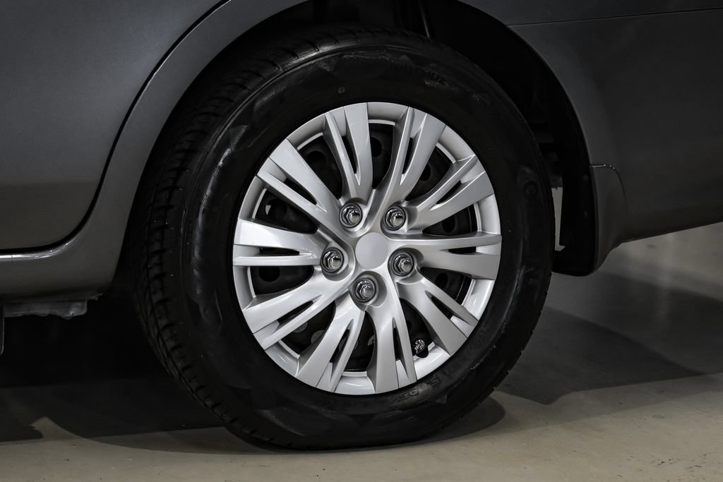 Used 2019 Nissan Versa S Plus FWD image 51