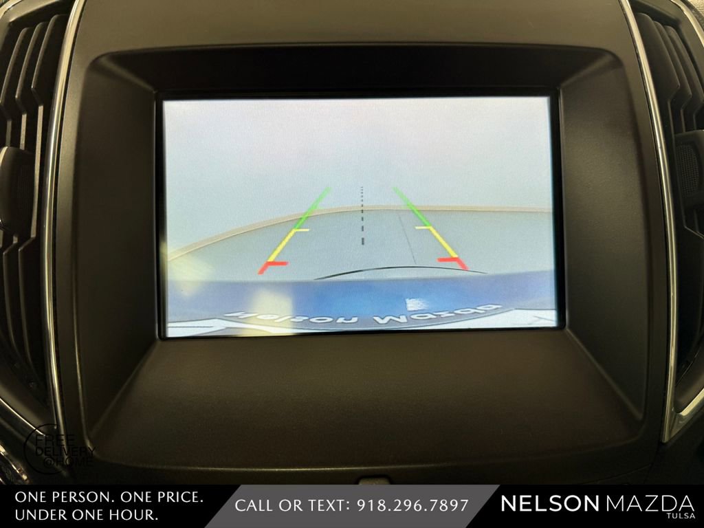 Used 2017 Ford Edge Titanium w/ Equipment Group 301A AWD/4WD image 28