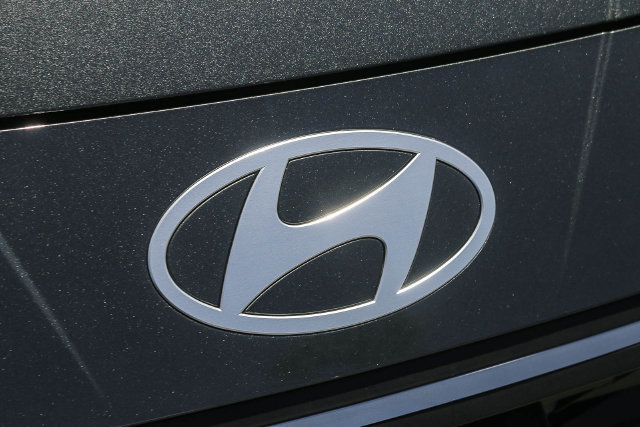 Certified 2026 Hyundai Elantra Sport FWD image 7