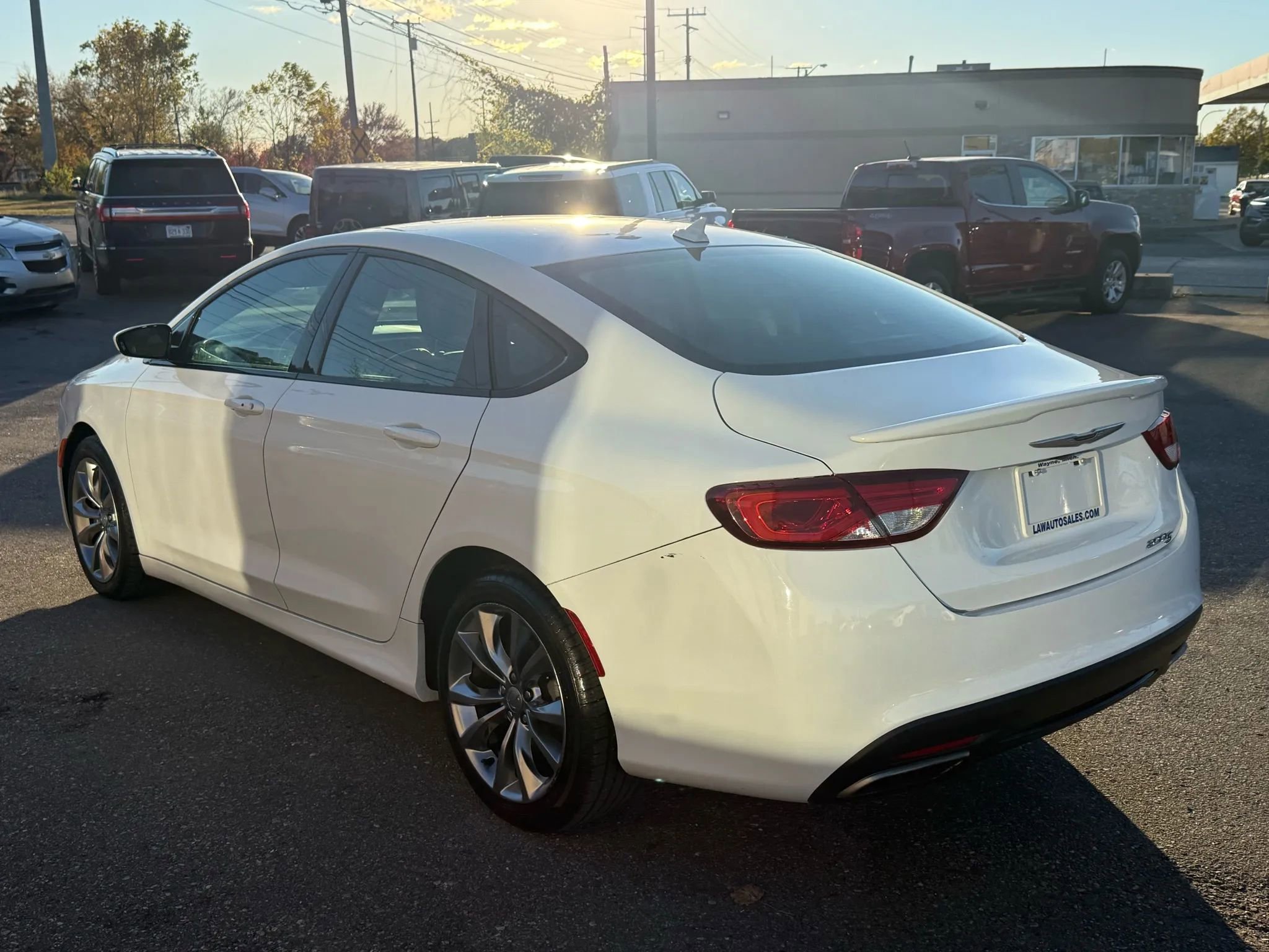 Used 2015 Chrysler 200 S w/ Navigation & Sound Group I image 7