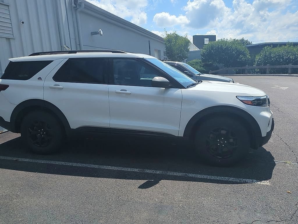 Used 2024 Ford Explorer Timberline AWD/4WD image 5