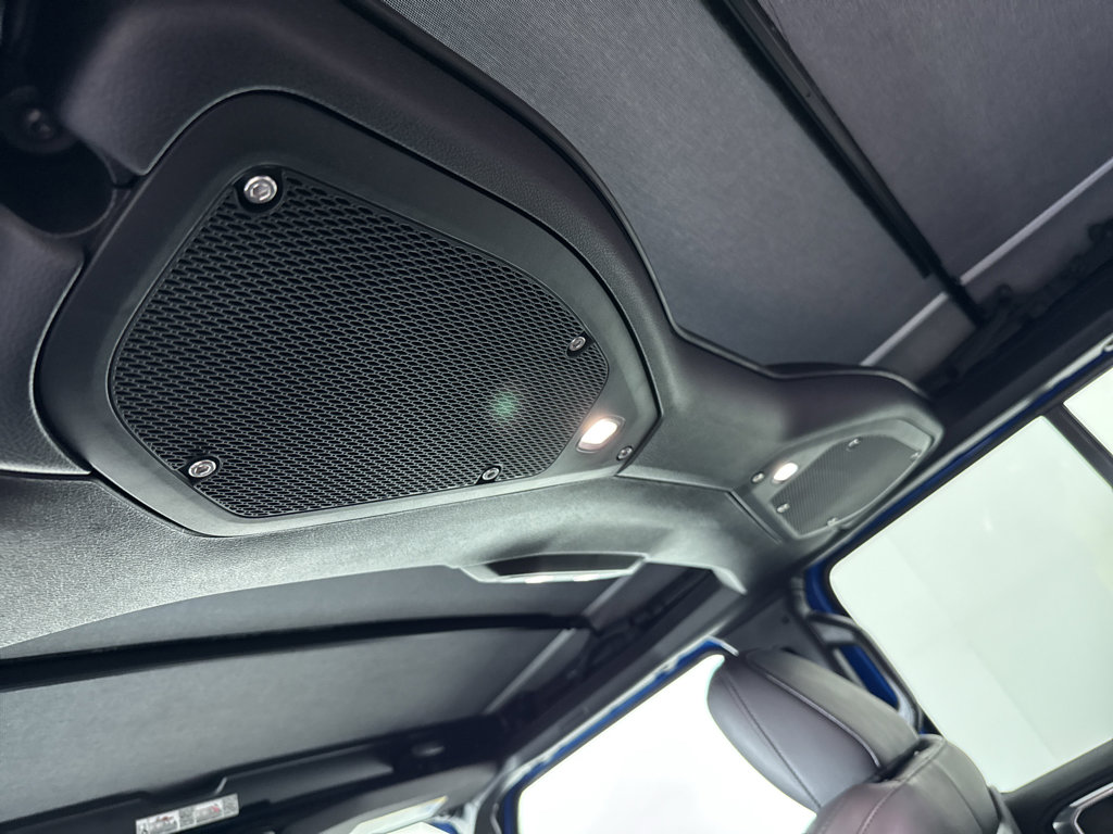 New 2025 Jeep Wrangler Sahara image 31