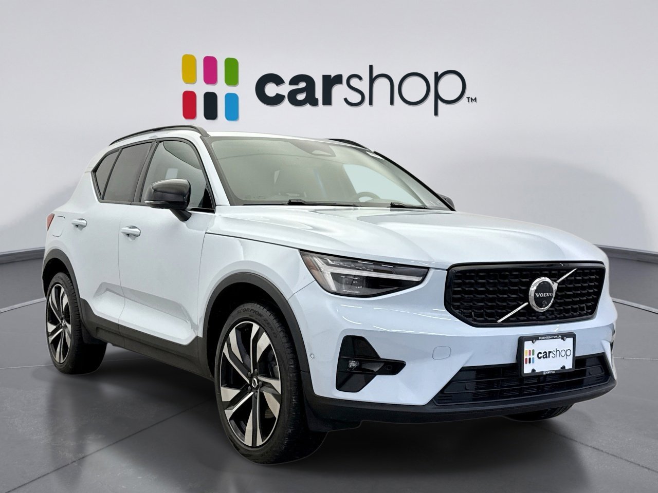 Used 2024 Volvo XC40 B5 Ultimate image 7