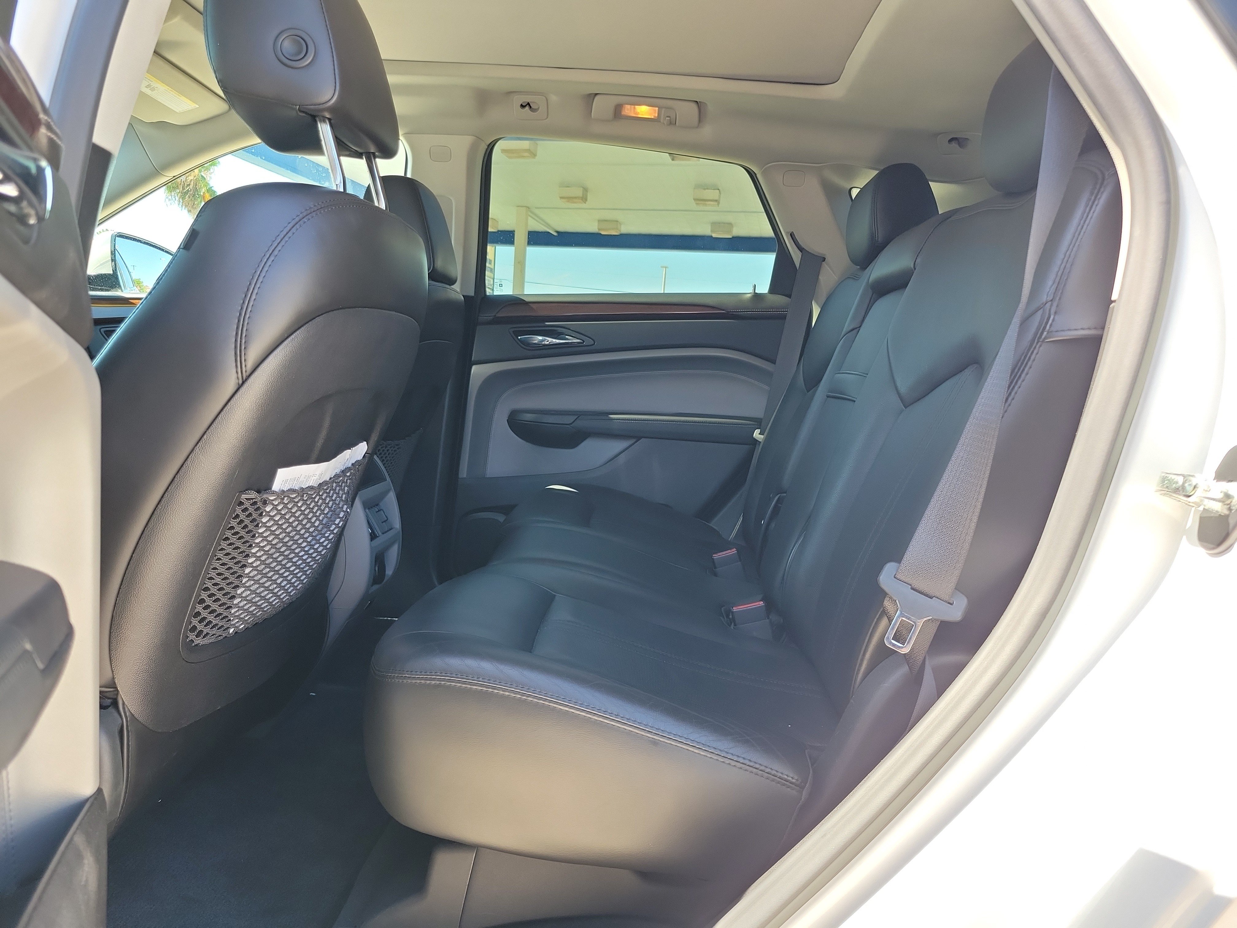 Used 2011 Cadillac SRX Luxury AWD/4WD image 8
