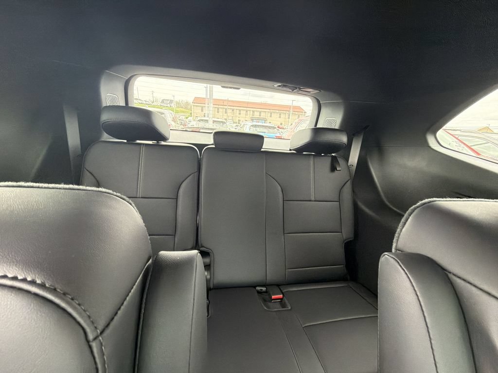 New 2026 GMC Acadia Elevation w/ Elevation Premium Package FWD image 29