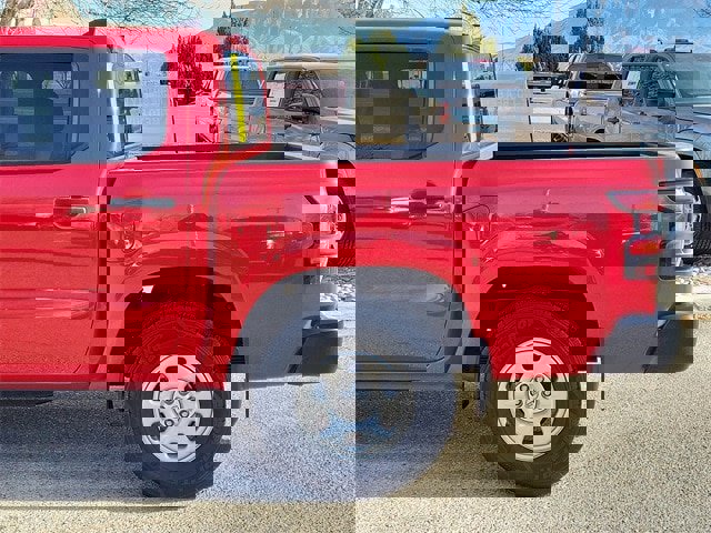 Used 2022 Nissan Frontier S w/ Technology Package image 6