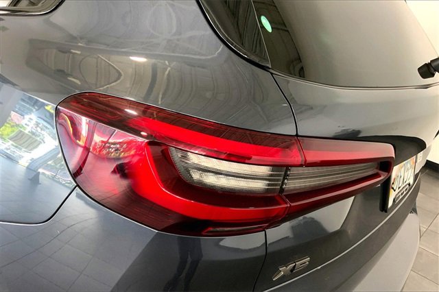 Used 2021 BMW X5 M50i w/ Executive Package image 28