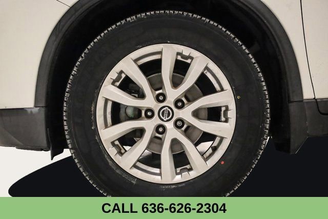 Used 2019 Nissan Rogue S w/ Special Edition Package image 9