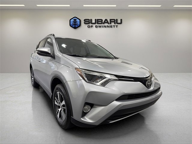Used 2018 Toyota RAV4 XLE image 7