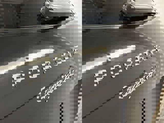 Used 2017 Porsche Cayenne Turbo AWD/4WD image 27