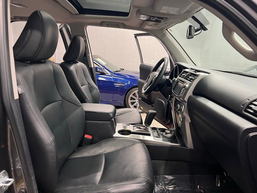 Used 2013 Toyota 4Runner Limited image 31