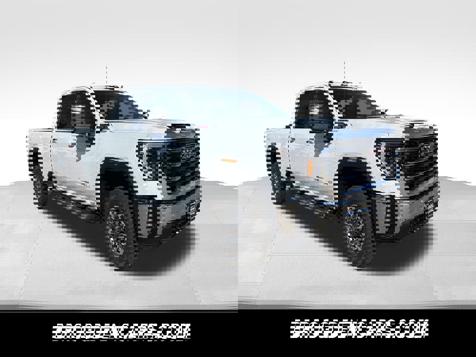 New 2026 GMC Sierra 3500 SLT w/ SLT Premium Package