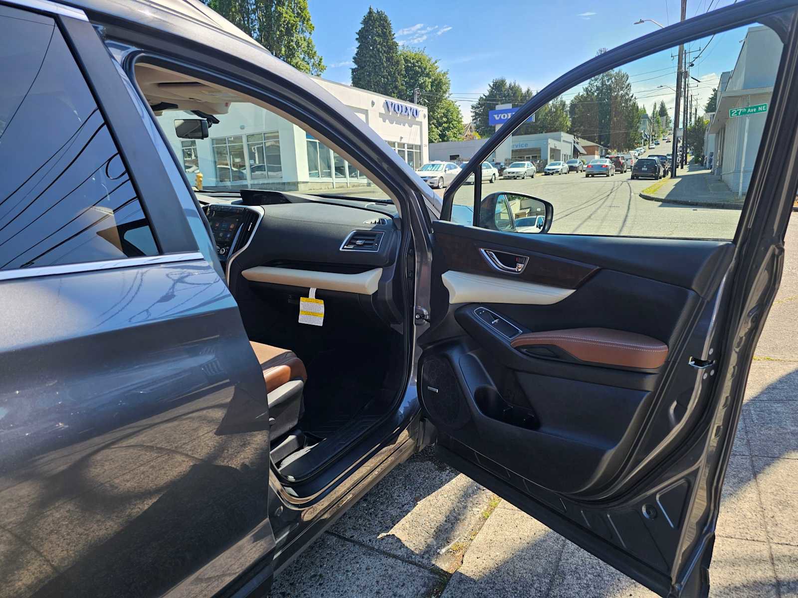 Used 2021 Subaru Ascent Touring w/ Popular Package #2A AWD/4WD image 10