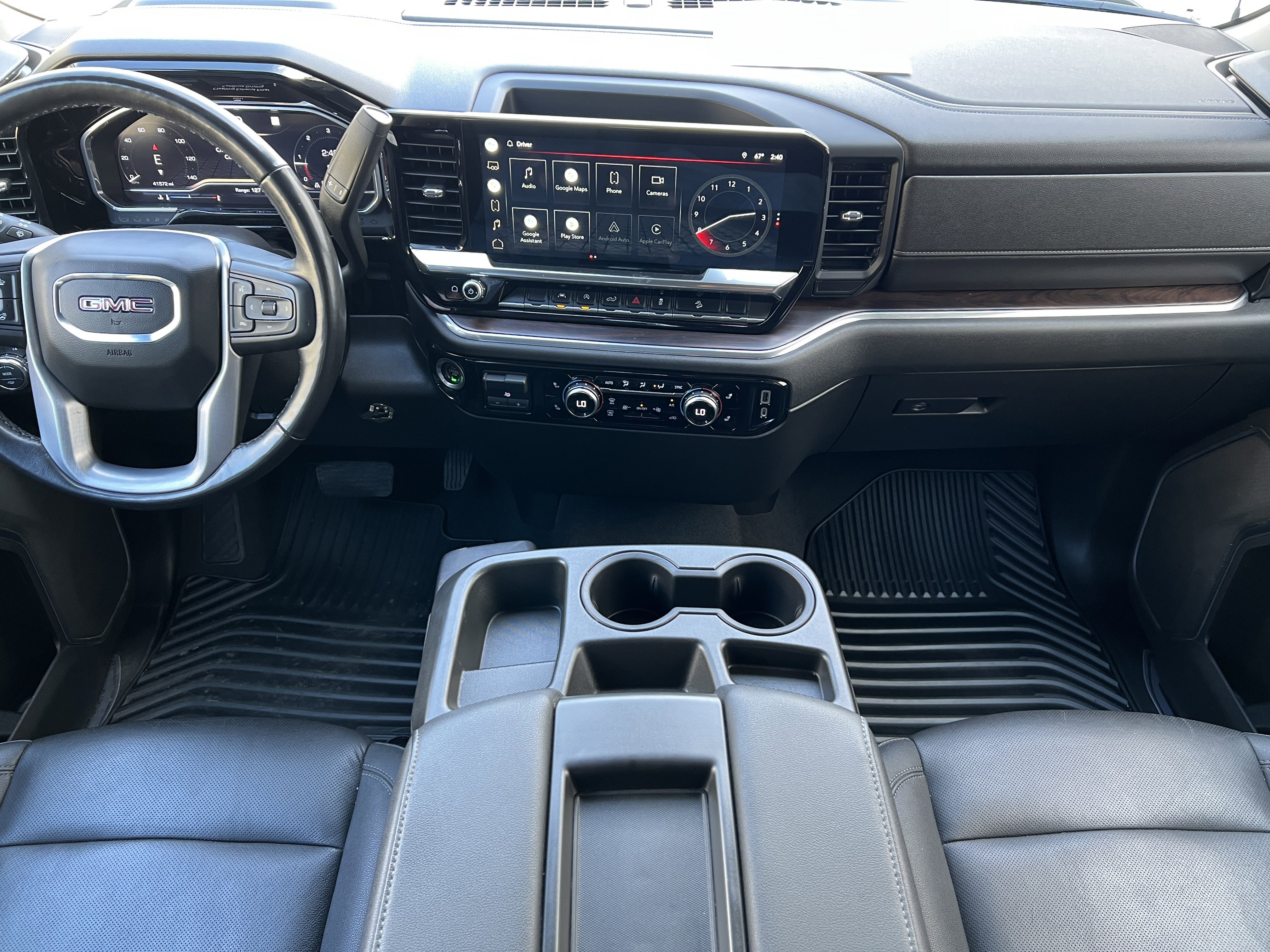 Used 2022 GMC Sierra 1500 SLT w/ X31 Off-Road Package AWD/4WD image 33
