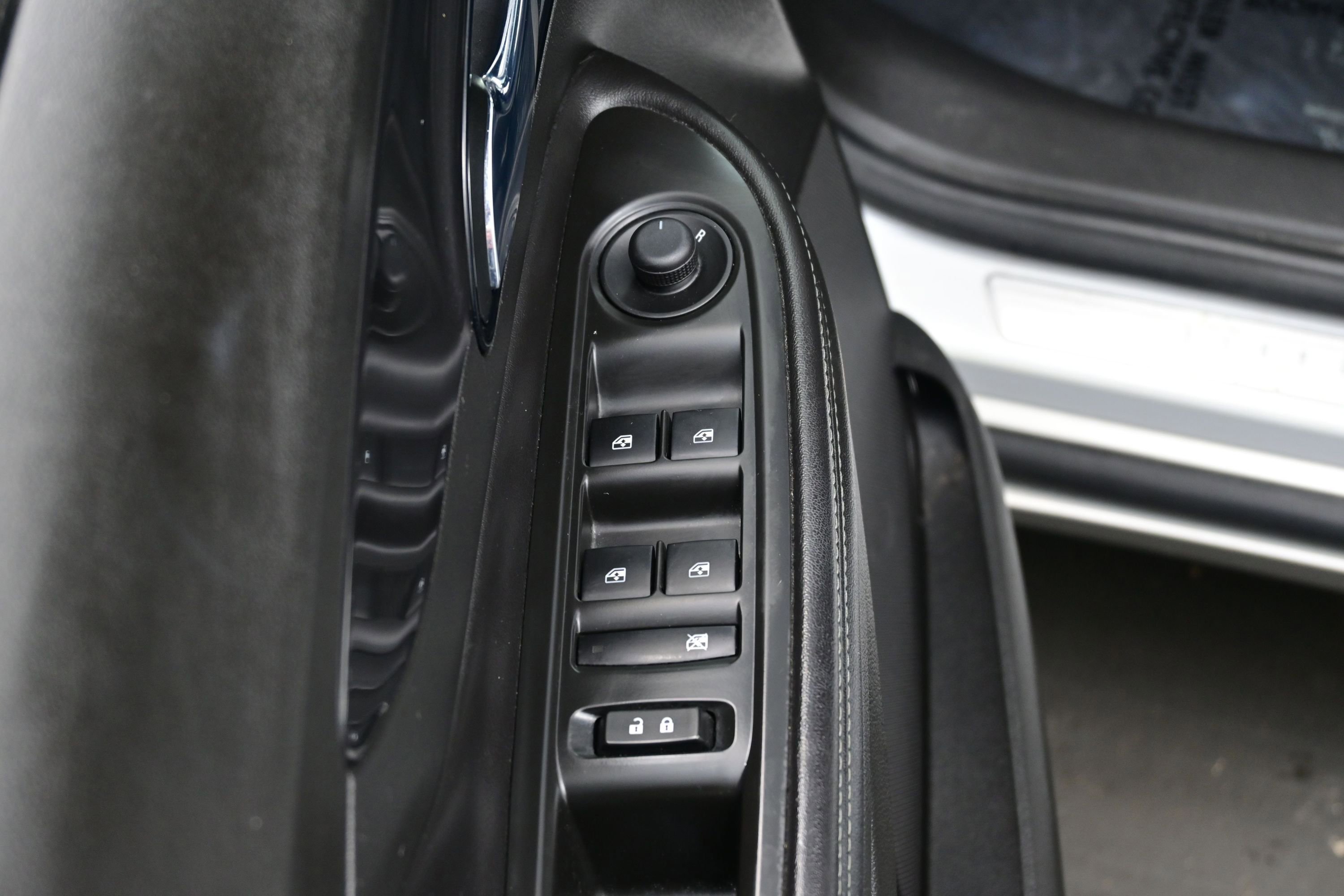Used 2021 Buick Encore Preferred FWD image 10