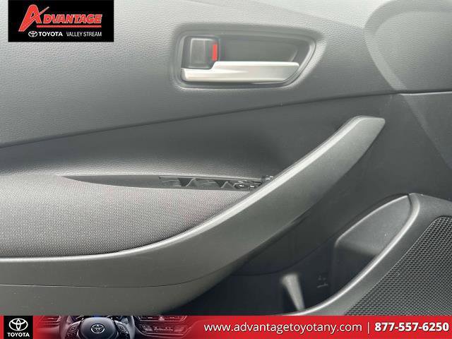 Certified 2021 Toyota Corolla LE FWD image 19
