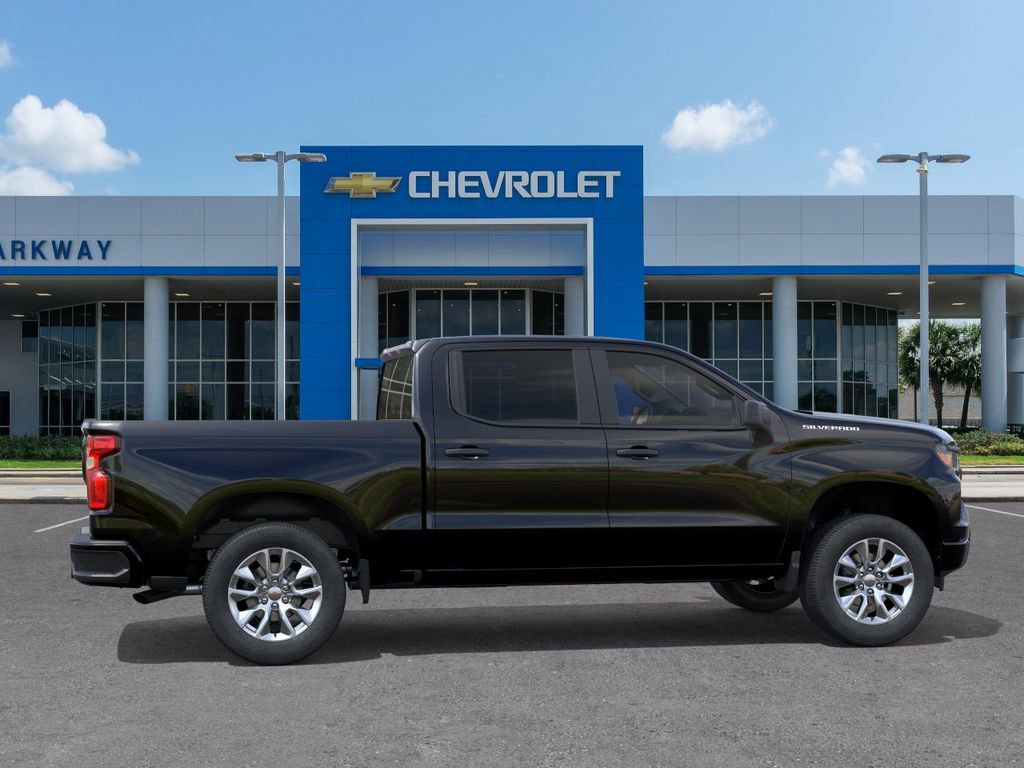 New 2026 Chevrolet Silverado 1500 Custom RWD image 5