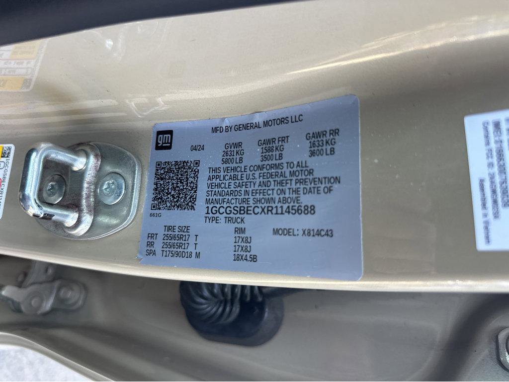 Used 2024 Chevrolet Colorado W/T RWD image 41