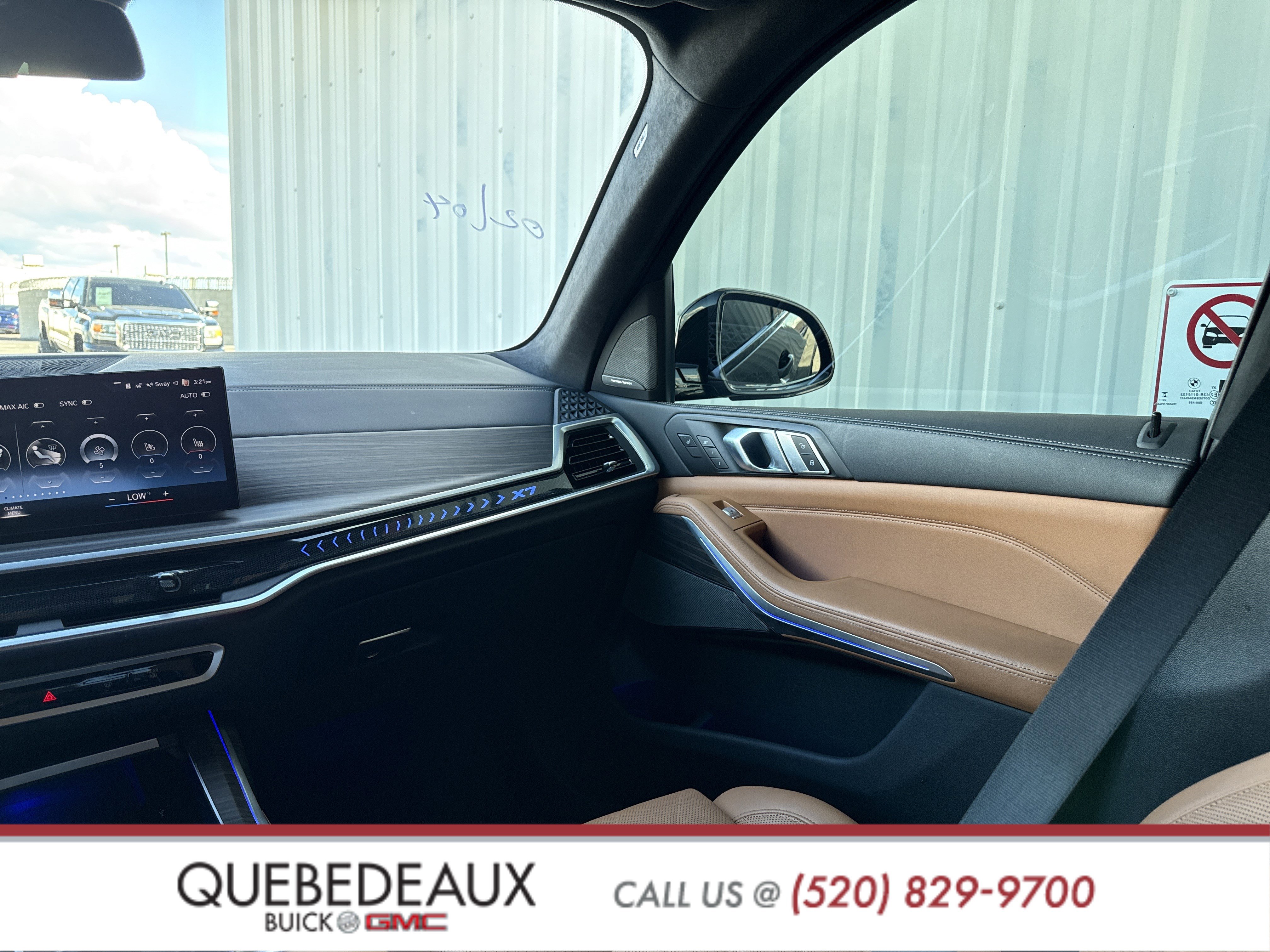 Used 2023 BMW X7 xDrive40i w/ Executive Package image 15