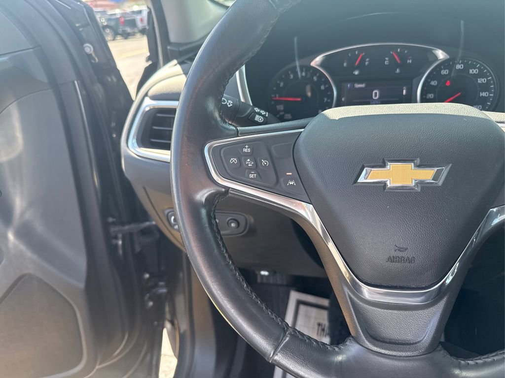 Used 2020 Chevrolet Equinox LT w/ Driver Convenience Package image 29