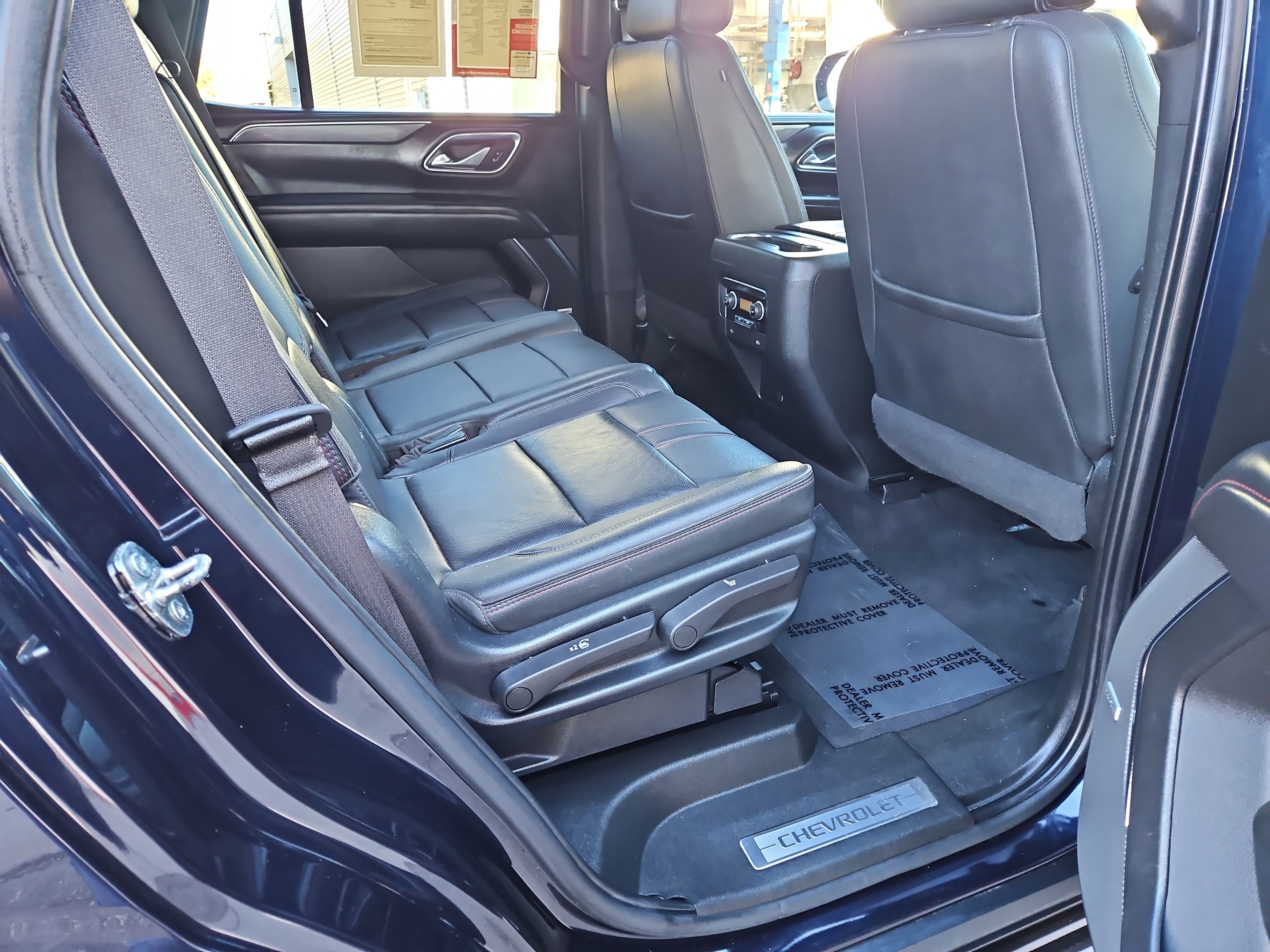 Used 2023 Chevrolet Tahoe RST image 9