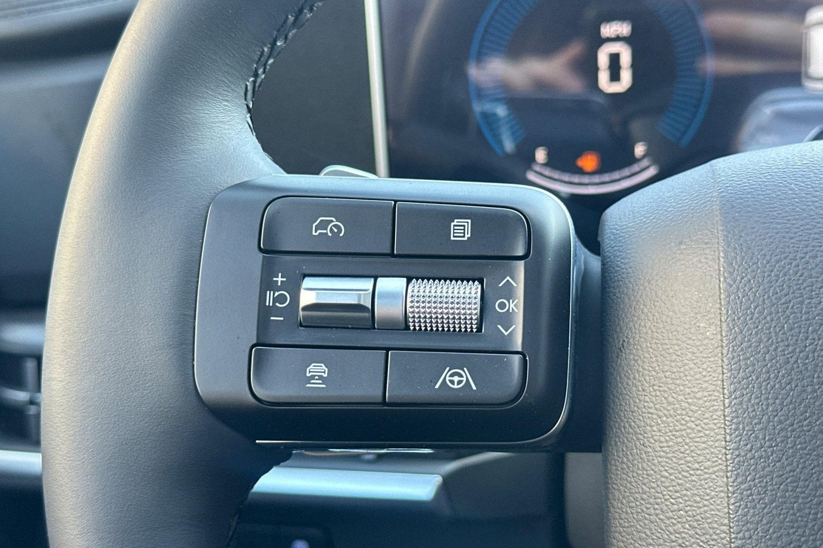 New 2025 Hyundai Santa Fe XRT image 27