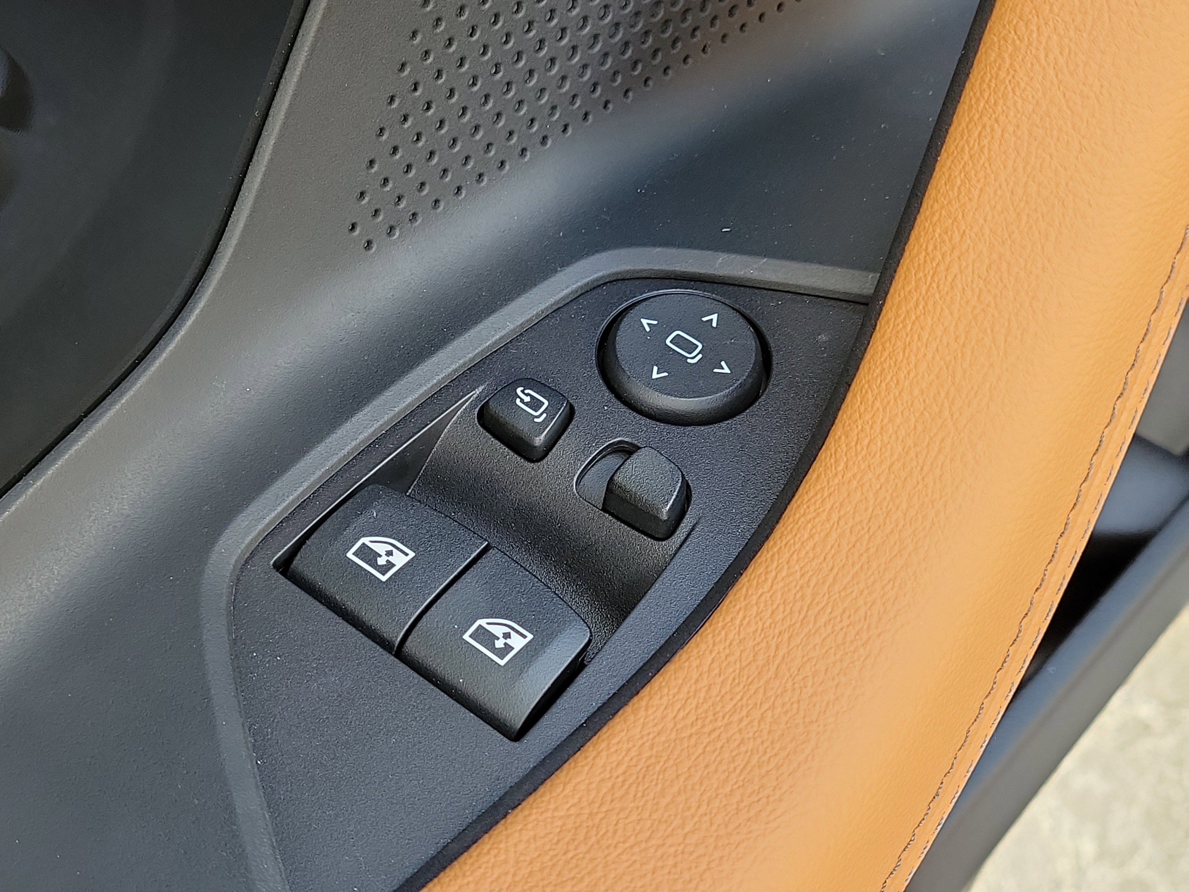 New 2026 BMW 230i Coupe w/ Premium Package RWD image 13