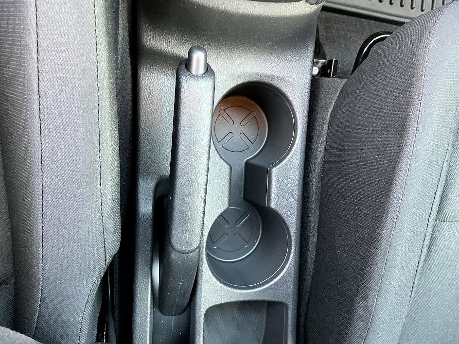 New 2025 Nissan Kicks S image 20