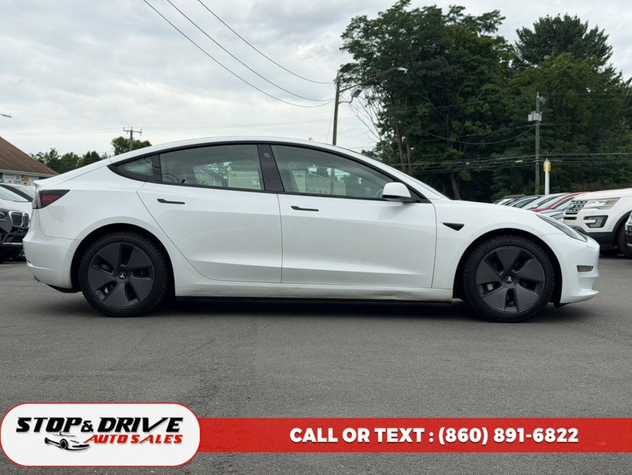 Used 2021 Tesla Model 3 Standard Range Plus RWD image 4