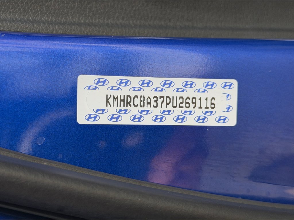 Used 2023 Hyundai Venue SEL w/ Cargo Package FWD image 29