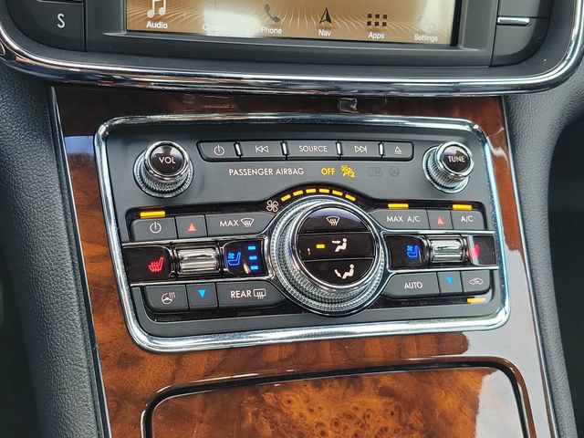 Used 2018 Lincoln Continental Reserve w/ Continental Climate Package AWD/4WD image 20