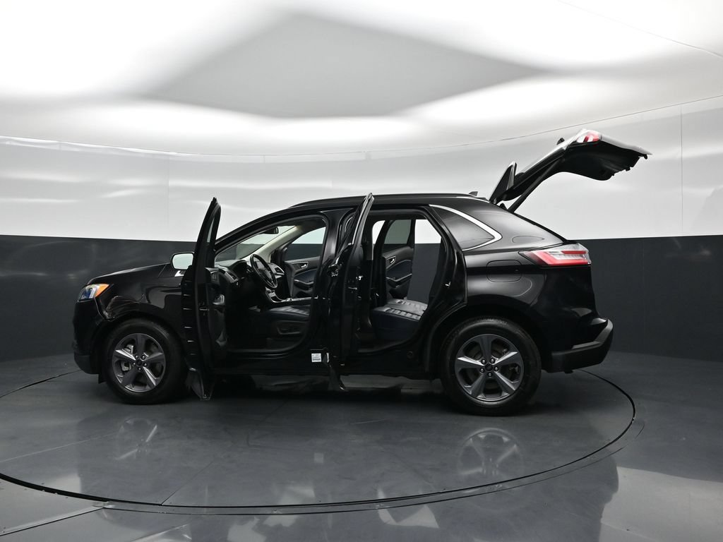 Used 2022 Ford Edge SEL w/ Sport Appearance Package AWD/4WD image 29