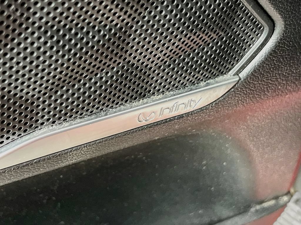 Used 2020 Hyundai Santa Fe Limited AWD/4WD image 18