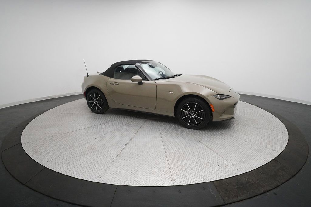 Certified 2024 MAZDA MX-5 Miata Grand Touring w/ Weather Package image 12
