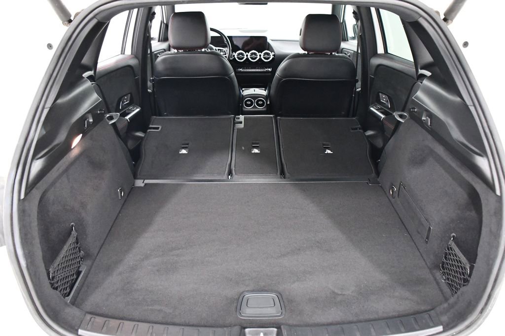 Used 2023 Mercedes-Benz GLA 250 4MATIC image 23