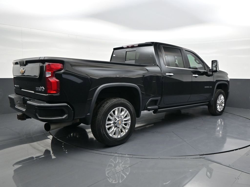 Used 2022 Chevrolet Silverado 2500 High Country w/ Z71 Off-Road Package image 5