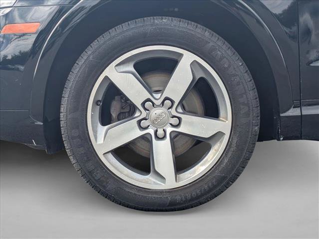 Used 2015 Audi Q3 2.0T Prestige w/ Prestige Package AWD/4WD image 25